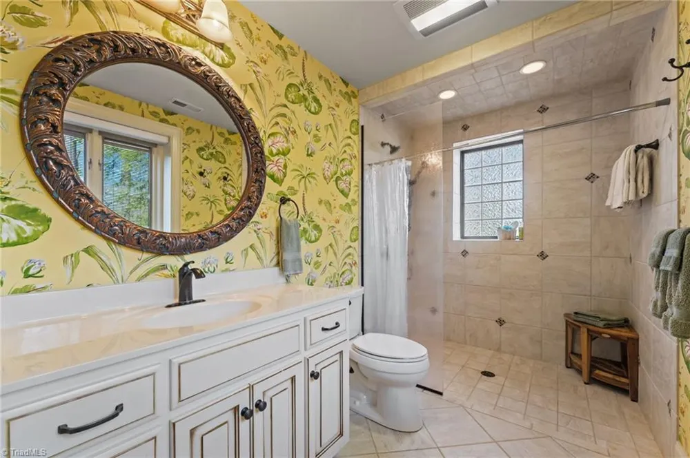 2578 Keck Drive Burlington, NC 27215