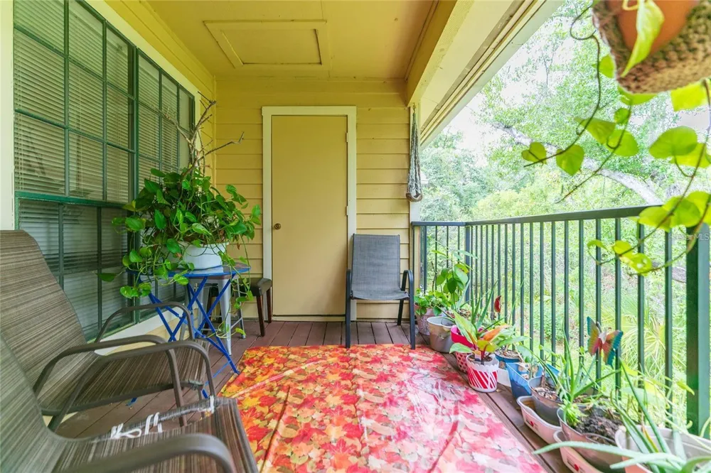 8636 MALLARD RESERVE DRIVE #201 Tampa, FL 33614