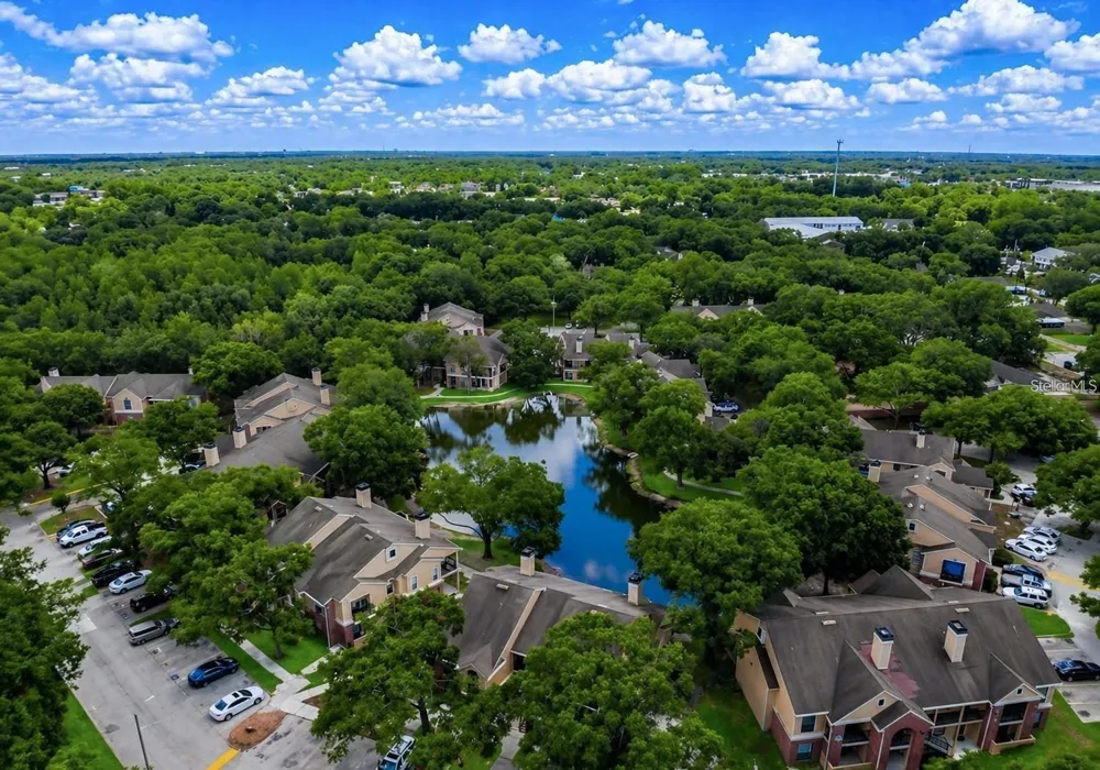 8636 MALLARD RESERVE DRIVE #201 Tampa, FL 33614