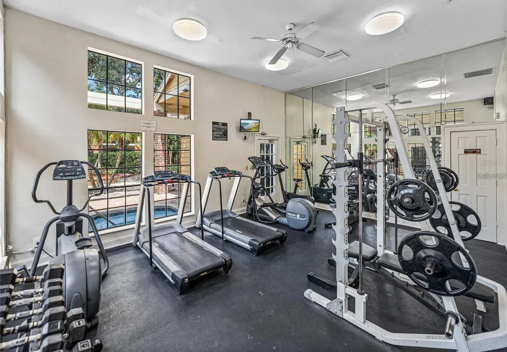 8636 MALLARD RESERVE DRIVE #201 Tampa, FL 33614
