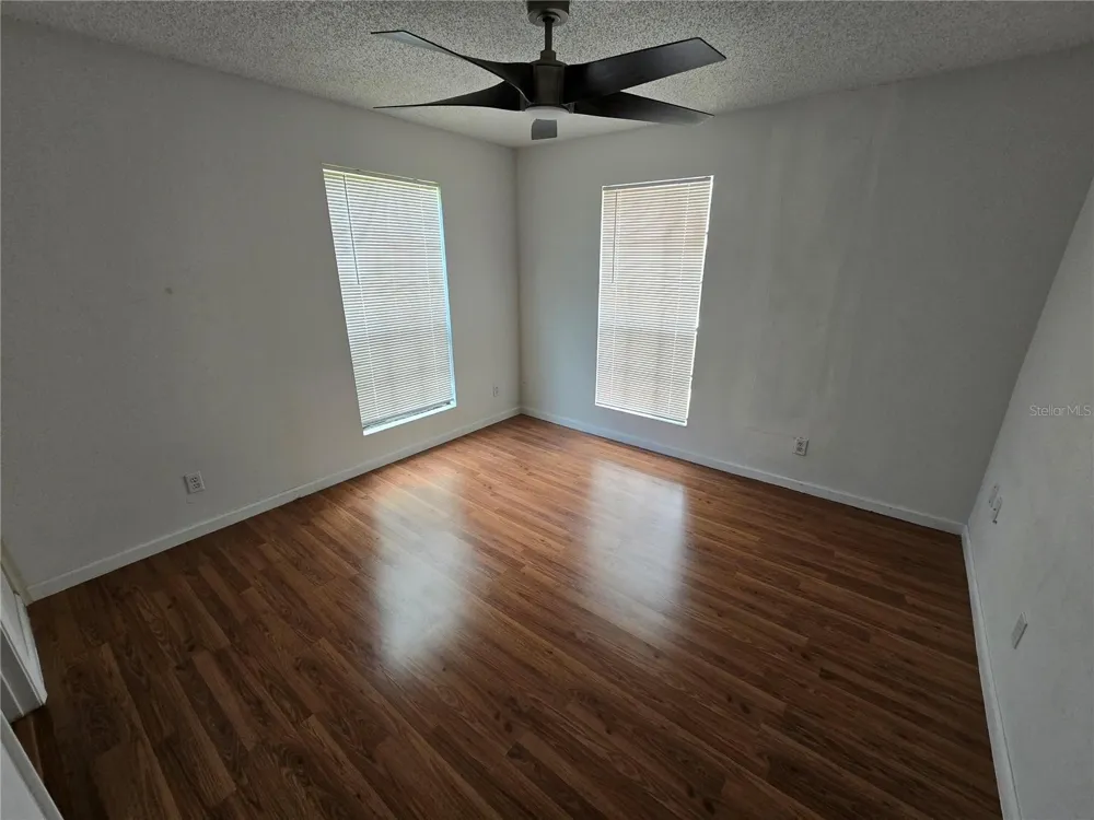 8636 MALLARD RESERVE DRIVE #201 Tampa, FL 33614