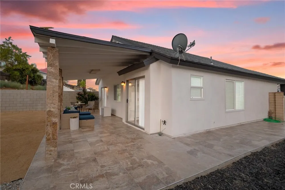 23020 MANSFIELD LANE Moreno Valley, CA 92557