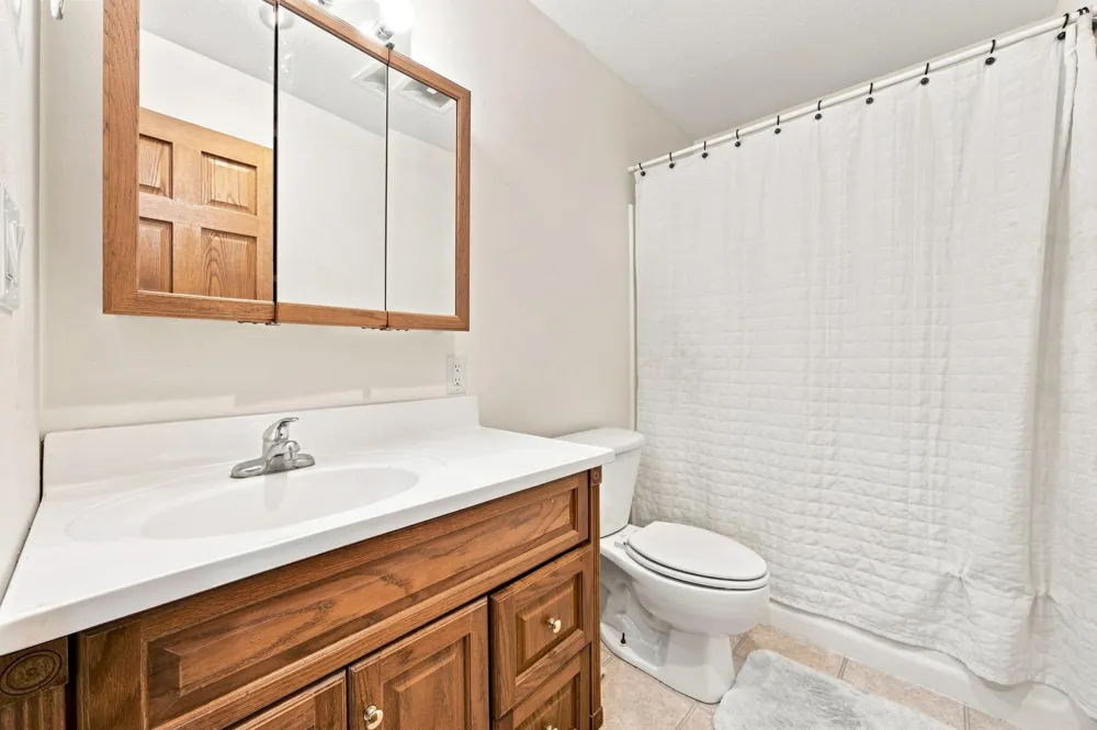 754 Wyndemere Drive West Fargo, ND 58078