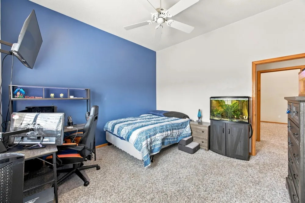 754 Wyndemere Drive West Fargo, ND 58078