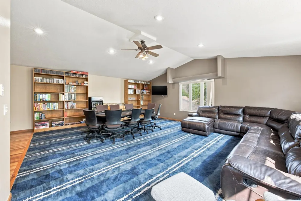 754 Wyndemere Drive West Fargo, ND 58078