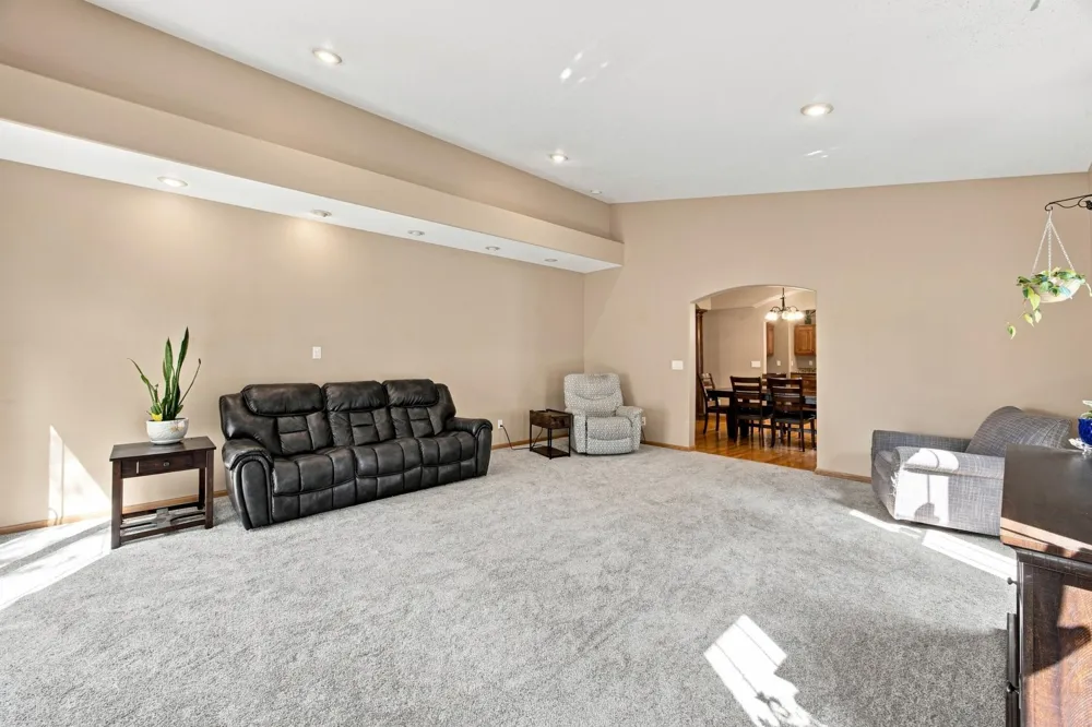 754 Wyndemere Drive West Fargo, ND 58078