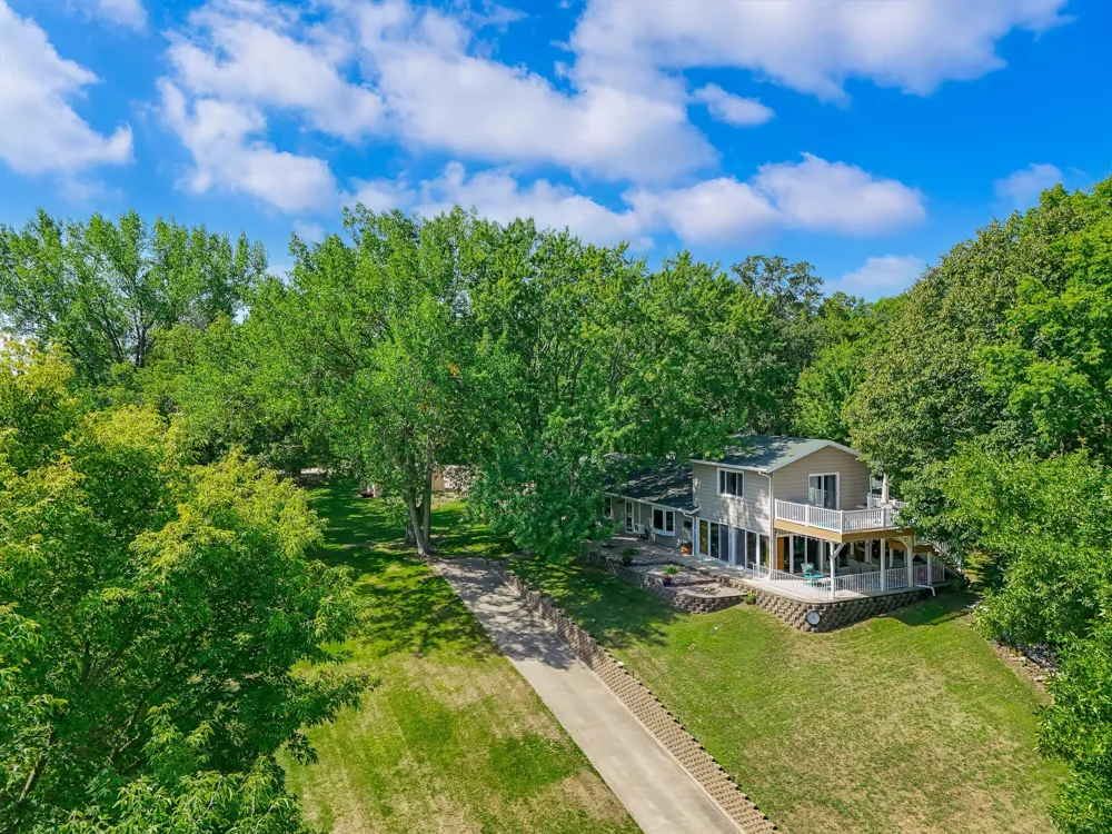46360 Grand View Dr Perham, MN 56573