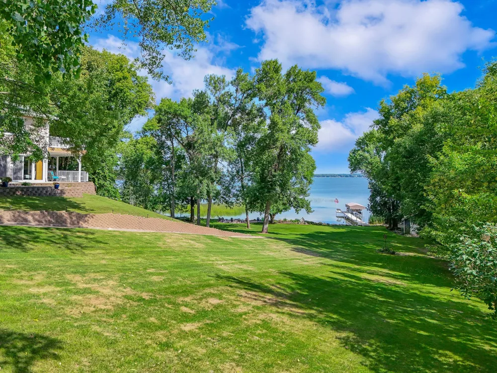 46360 Grand View Dr Perham, MN 56573