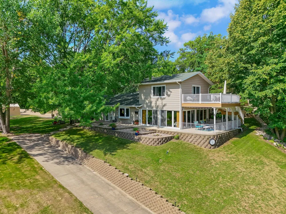 46360 Grand View Dr Perham, MN 56573