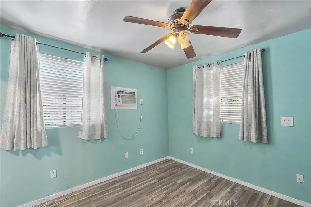 12127 Cedarvale Norwalk, CA 90650