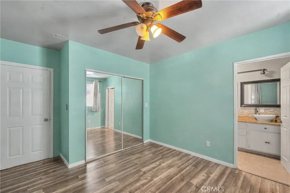 12127 Cedarvale Norwalk, CA 90650