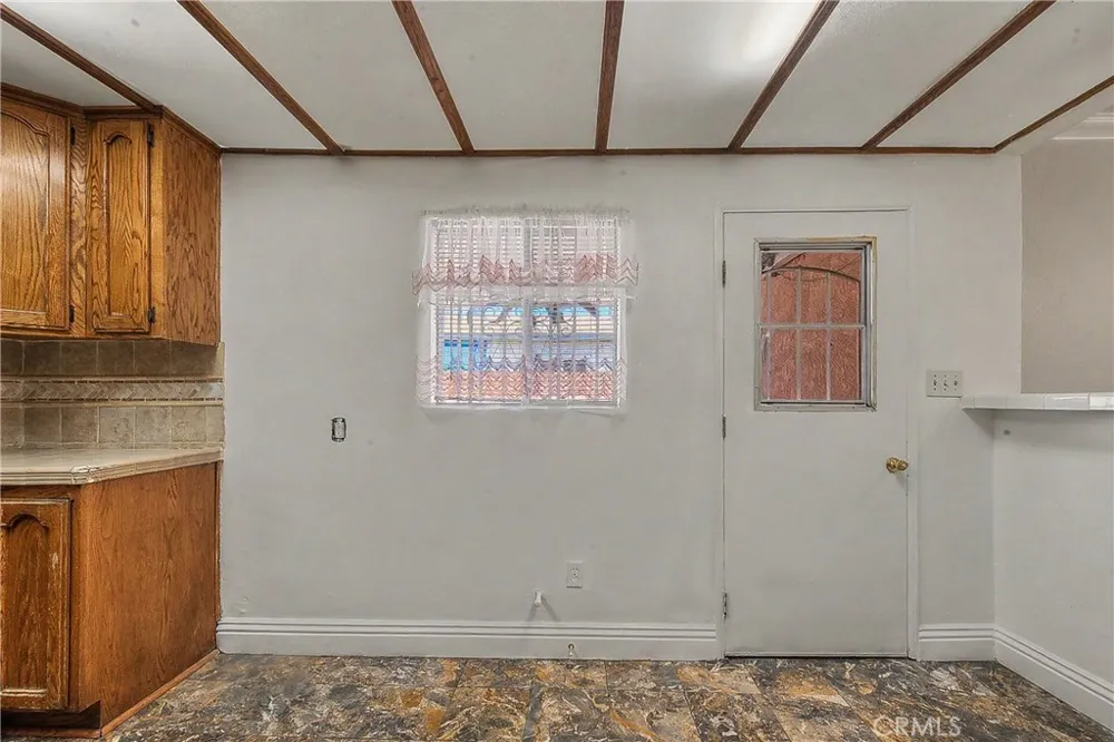 12127 Cedarvale Norwalk, CA 90650