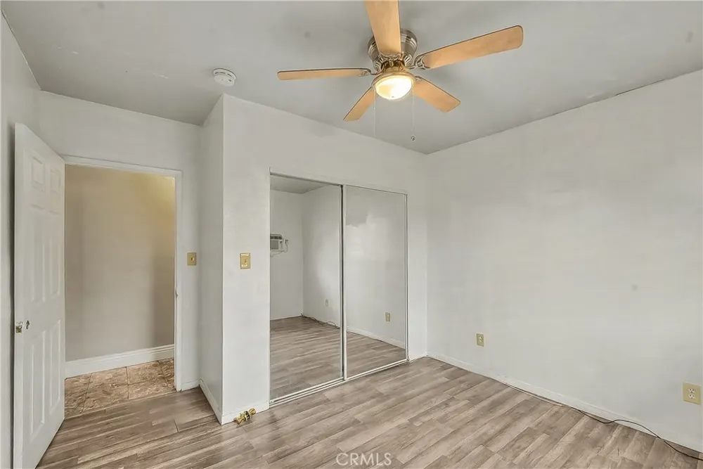 12127 Cedarvale Norwalk, CA 90650