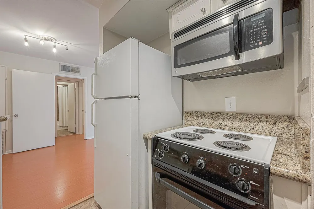3131 Cummins Street #54 Houston, TX 77027