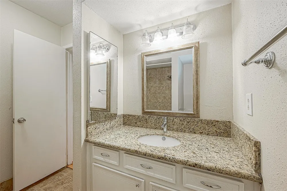 3131 Cummins Street #54 Houston, TX 77027