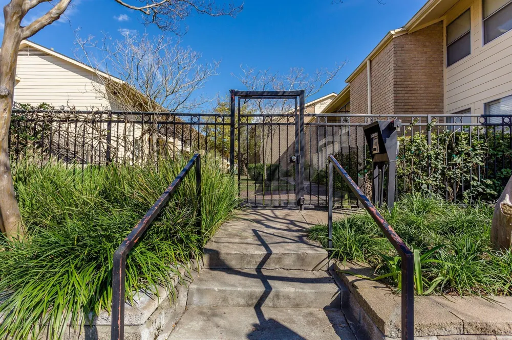 3131 Cummins Street #54 Houston, TX 77027