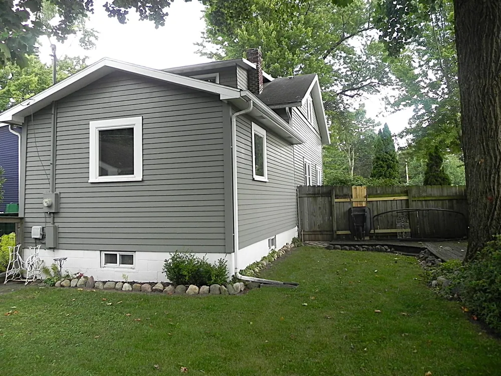 211 E Electric Court Sturgis, MI 49091