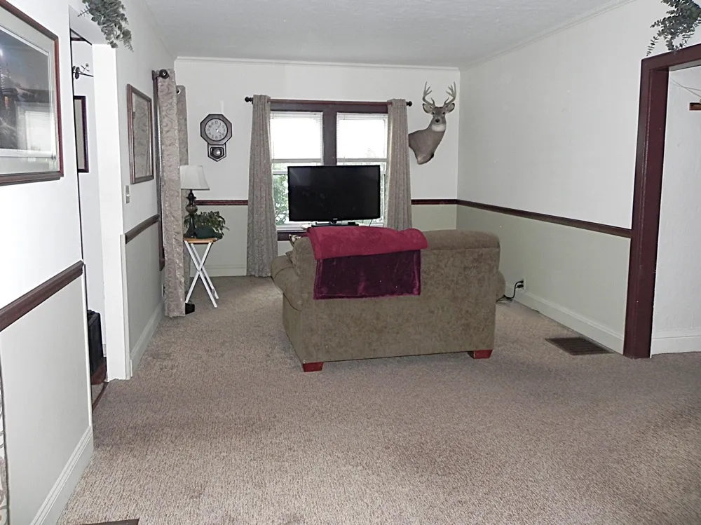 211 E Electric Court Sturgis, MI 49091