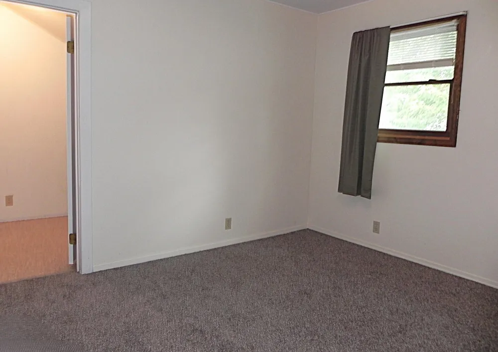 211 E Electric Court Sturgis, MI 49091