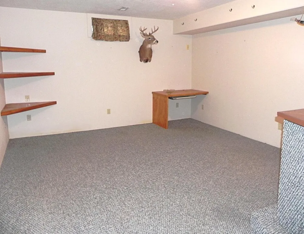 211 E Electric Court Sturgis, MI 49091