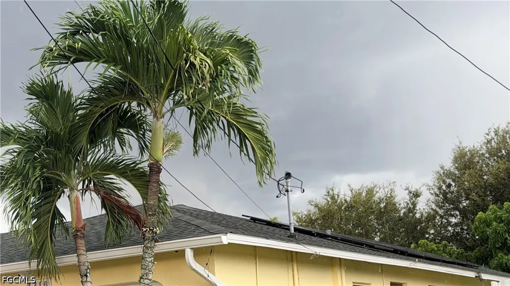 SW 27th Terrace Cape Coral, FL 33914