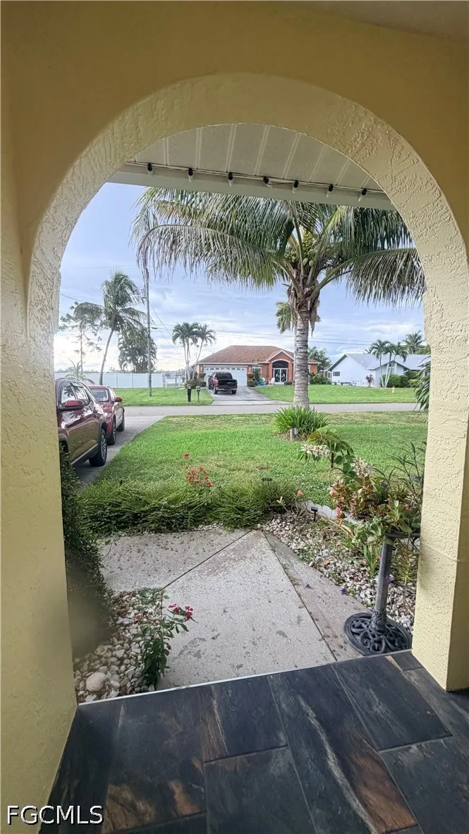SW 27th Terrace Cape Coral, FL 33914