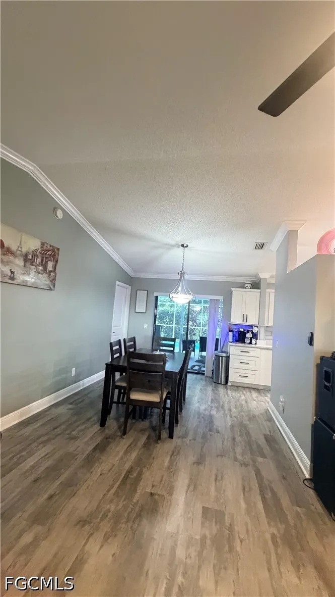 SW 27th Terrace Cape Coral, FL 33914