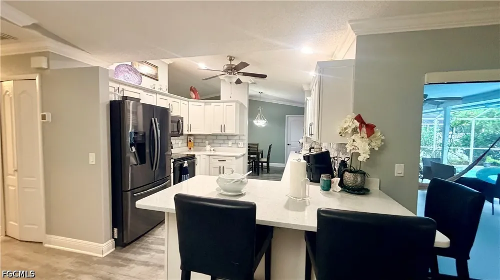 SW 27th Terrace Cape Coral, FL 33914