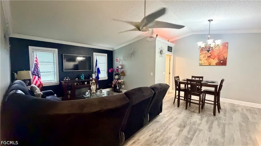 SW 27th Terrace Cape Coral, FL 33914