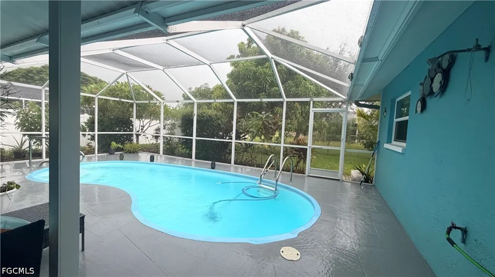 SW 27th Terrace Cape Coral, FL 33914