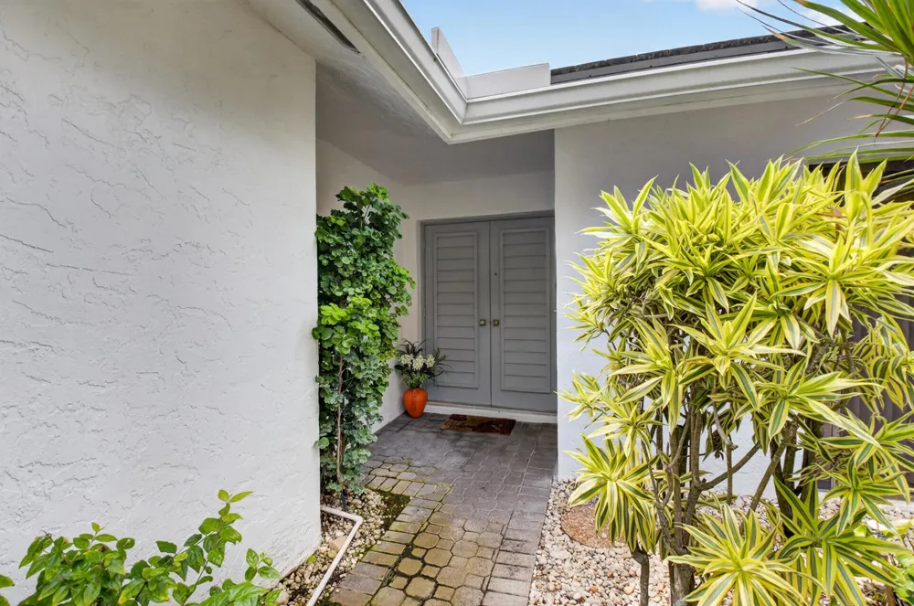 20065 Waters Edge Drive #101 Boca Raton, FL 33434
