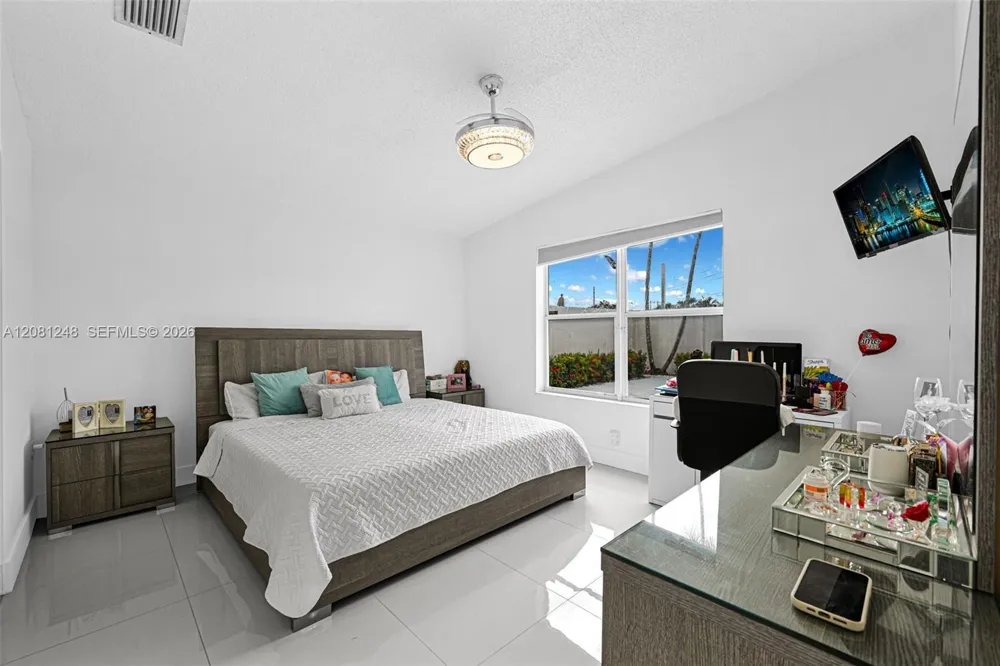 17384 SW 138th Ct Miami, FL 33177