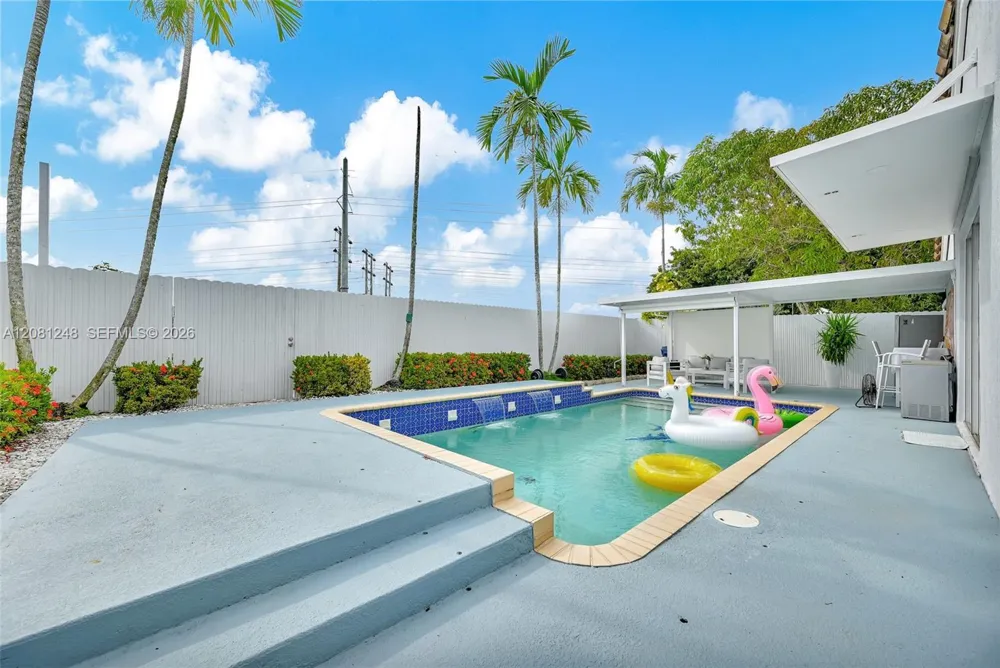 17384 SW 138th Ct Miami, FL 33177
