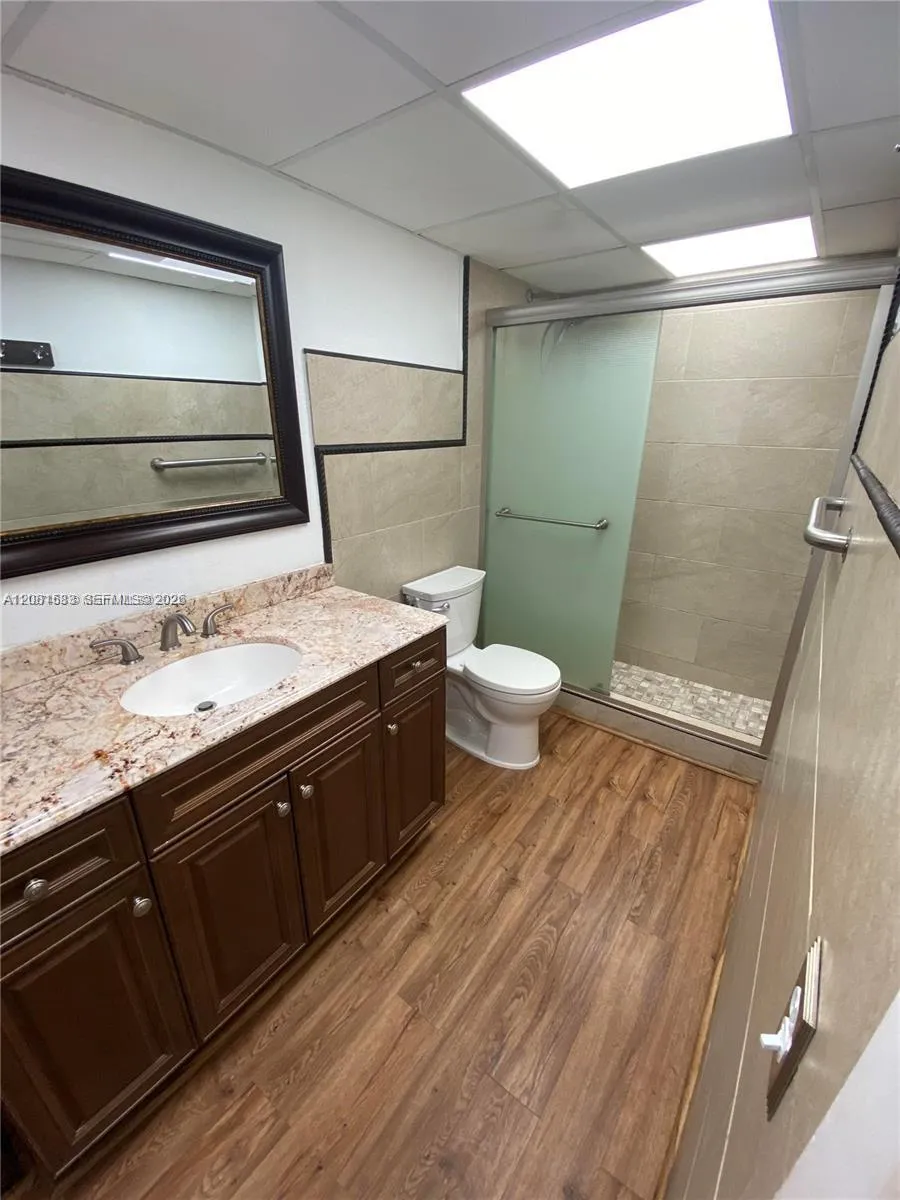 6960 NW 186th St #2-131 Hialeah, FL 33015