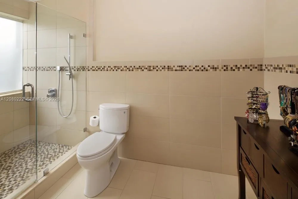 5631 SW 58th Ct #0 South Miami, FL 33143