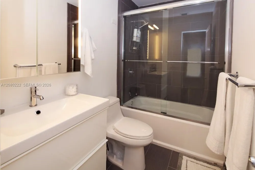 5631 SW 58th Ct #0 South Miami, FL 33143