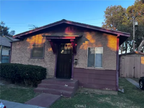 2412 Gale Avenue
