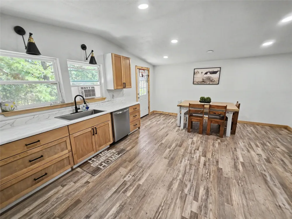23884 E 808 ROAD Welling, OK 74471