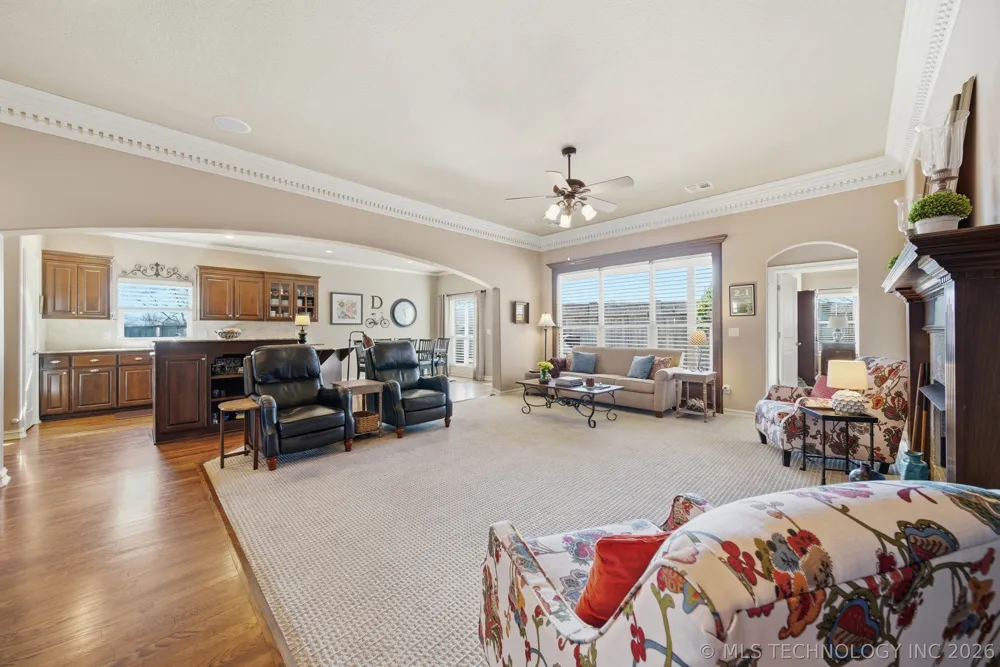 7302 E 95th Street Tulsa, OK 74133