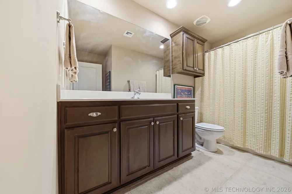 7302 E 95th Street Tulsa, OK 74133