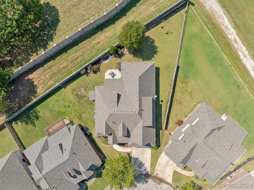 7302 E 95th Street Tulsa, OK 74133