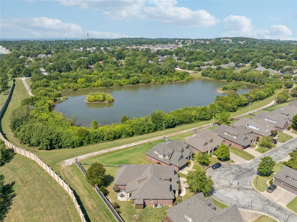 7302 E 95th Street Tulsa, OK 74133
