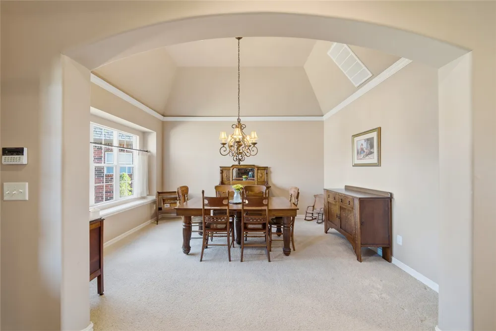 7302 E 95th Street Tulsa, OK 74133