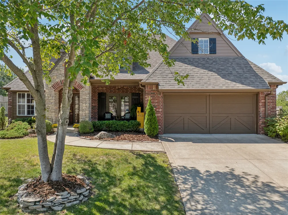7302 E 95th Street Tulsa, OK 74133