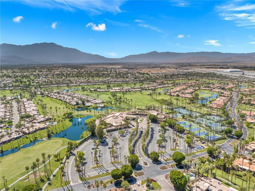76037 Impatiens Palm Desert, CA 92211