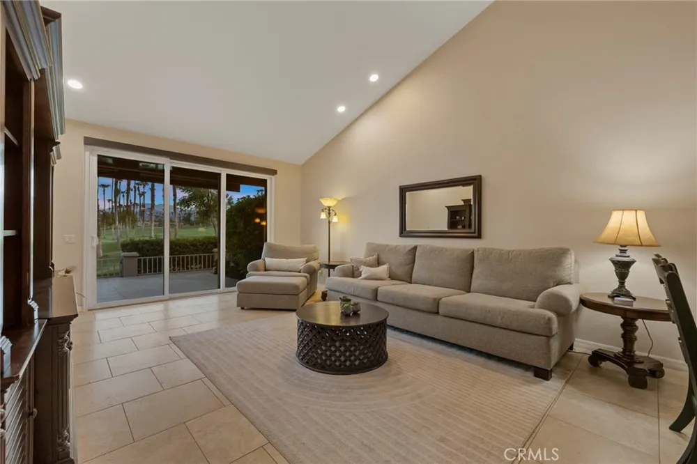 76037 Impatiens Palm Desert, CA 92211
