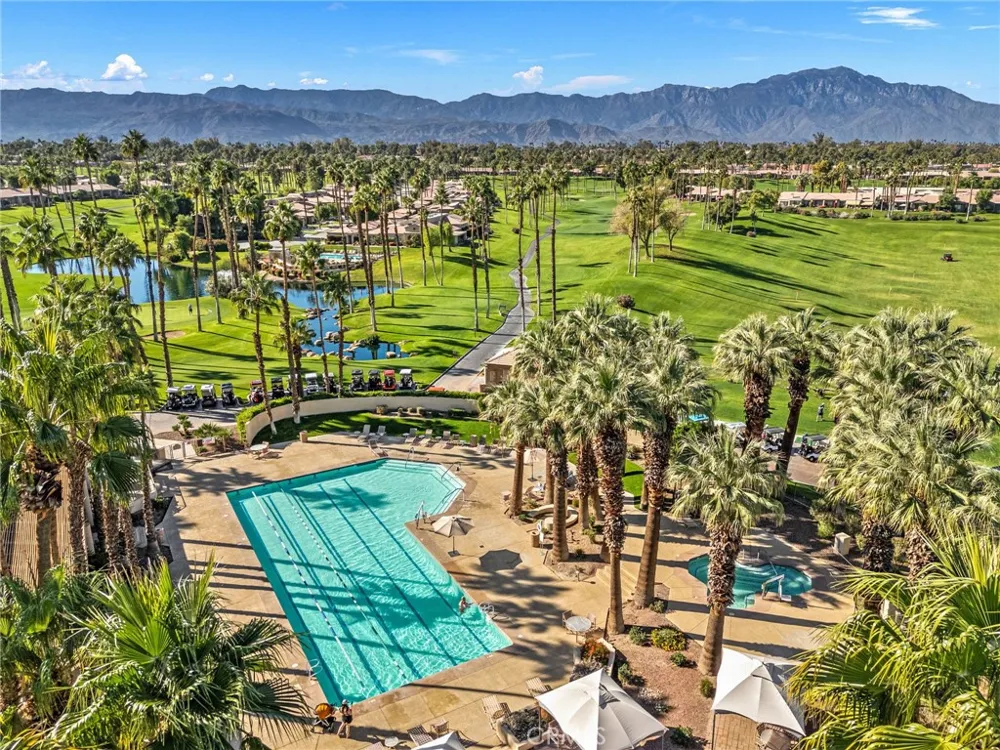 76037 Impatiens Palm Desert, CA 92211