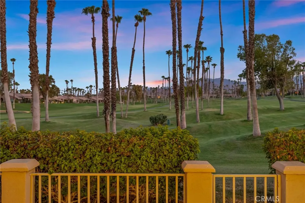 76037 Impatiens Palm Desert, CA 92211