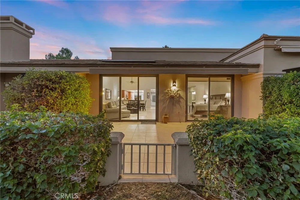 76037 Impatiens Palm Desert, CA 92211
