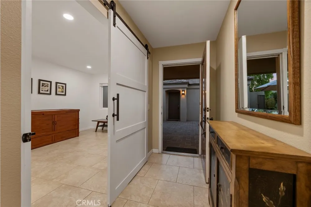 76037 Impatiens Palm Desert, CA 92211